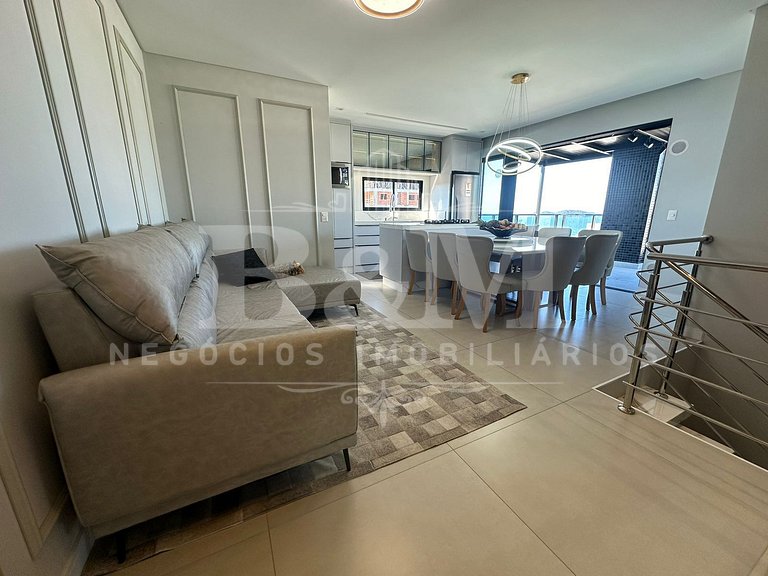 Cobertura alto padrão com vista para o mar