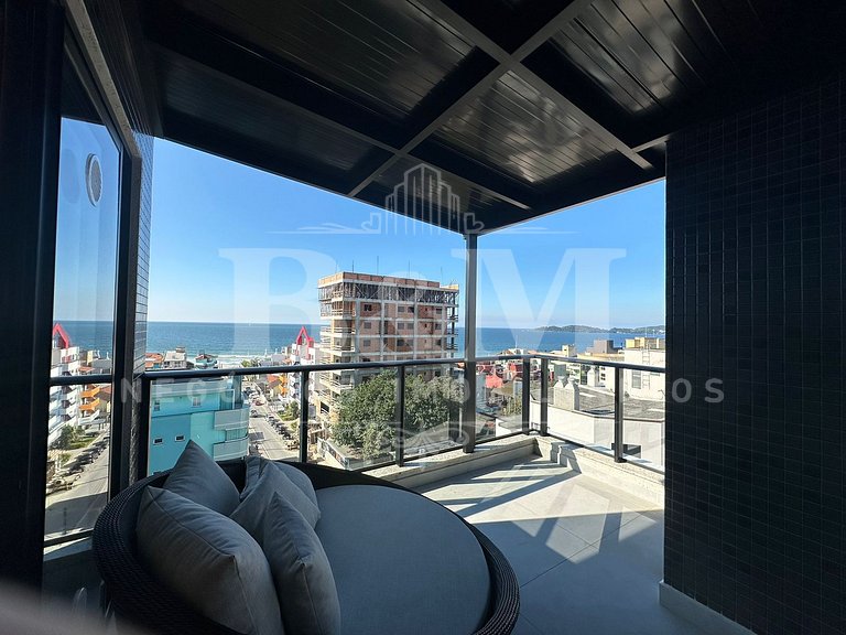 Cobertura alto padrão com vista para o mar