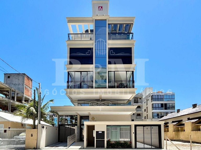 Lindo duplex na praia de Mariscal