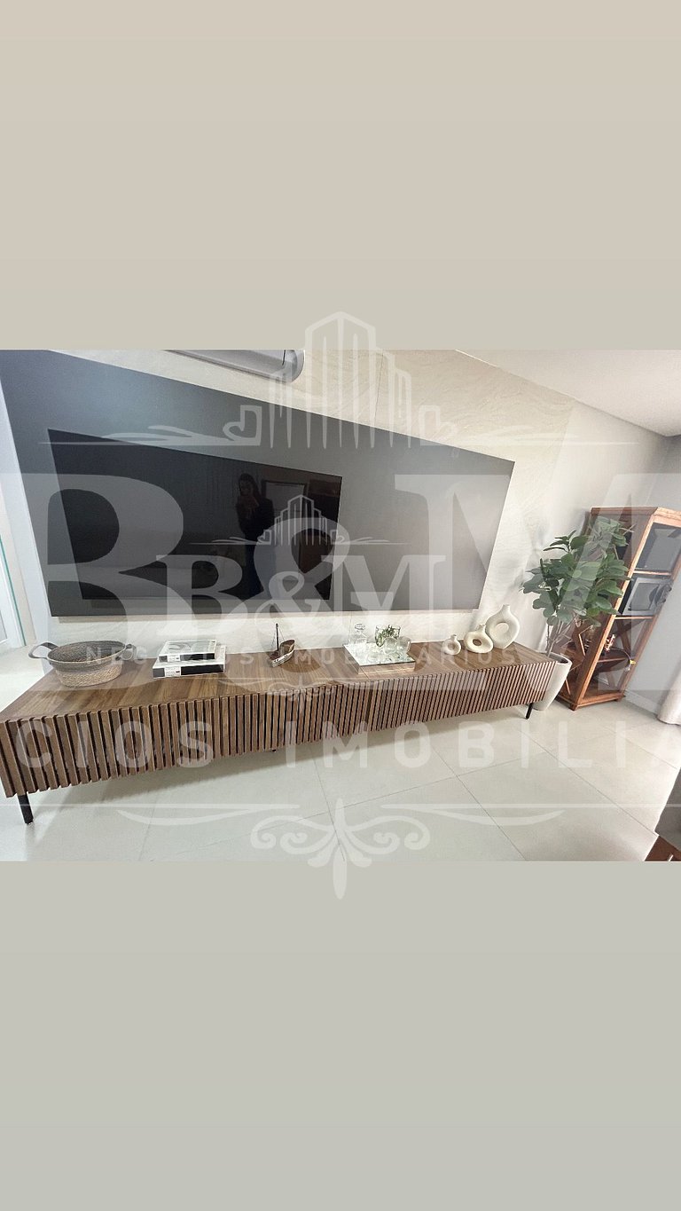Lindo Apartamento alto padrão em Bombas