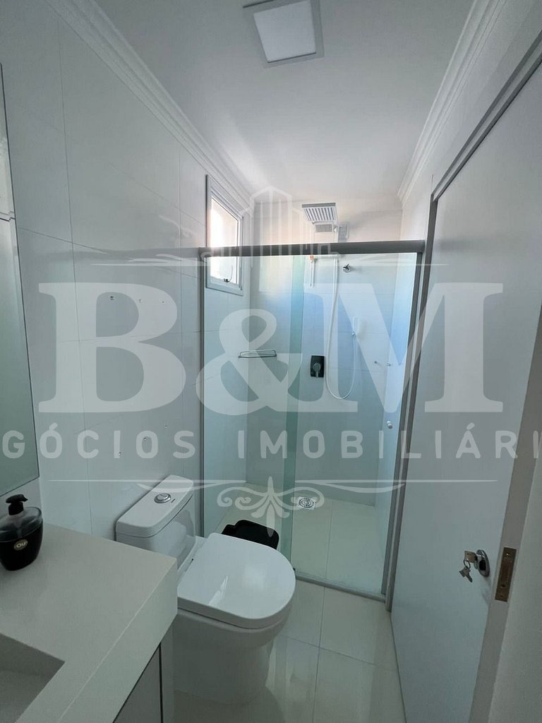 Apto Duplex com 2 suítes 100 metros da praia de Bombas