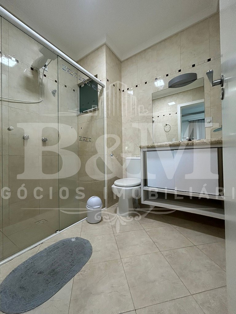 Apartamento auto padrão em Bombas com vista mar