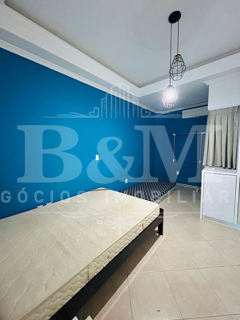 Apartamento auto padrão em Bombas com vista mar