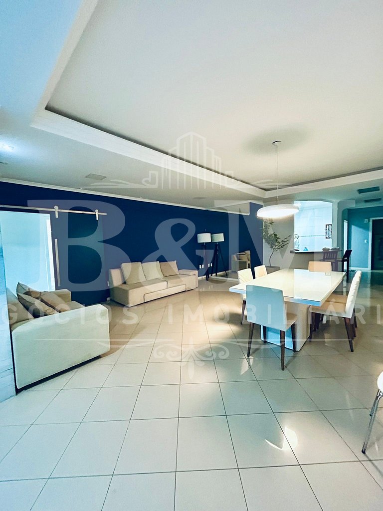 Apartamento auto padrão em Bombas com vista mar