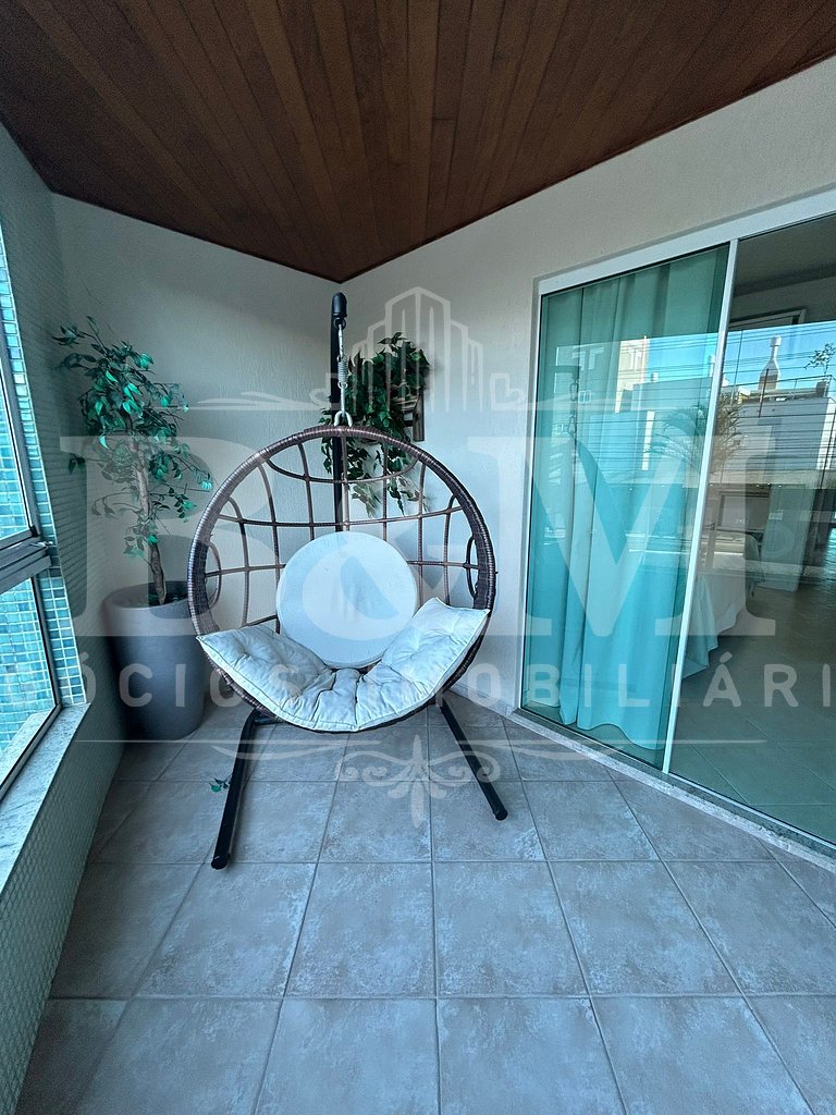 Apartamento auto padrão em Bombas com vista mar
