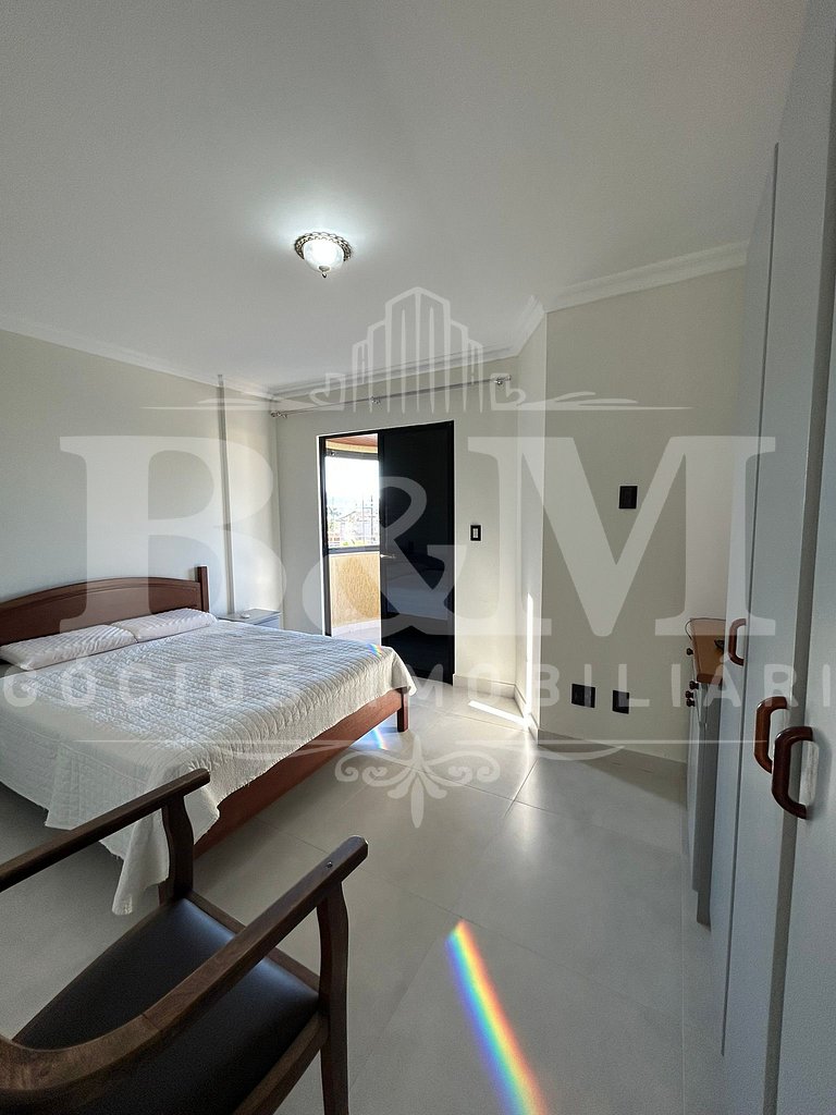 Lindo Apartamento com vista mar em bombas
