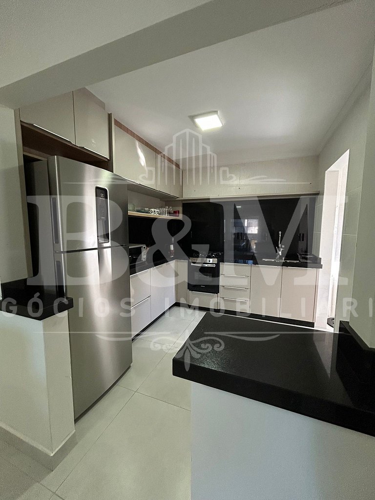 Lindo Apartamento com vista mar em bombas