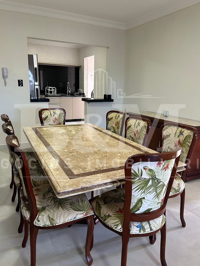 Lindo Apartamento com vista mar em bombas