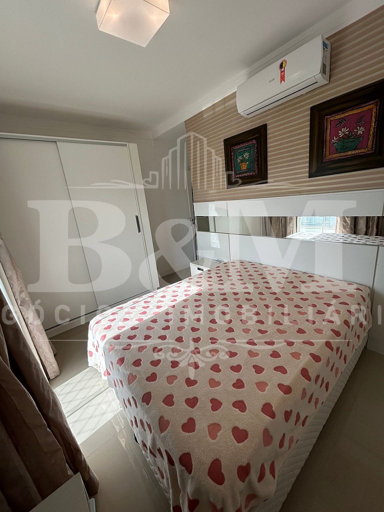 Cobertura duplex com vista mar