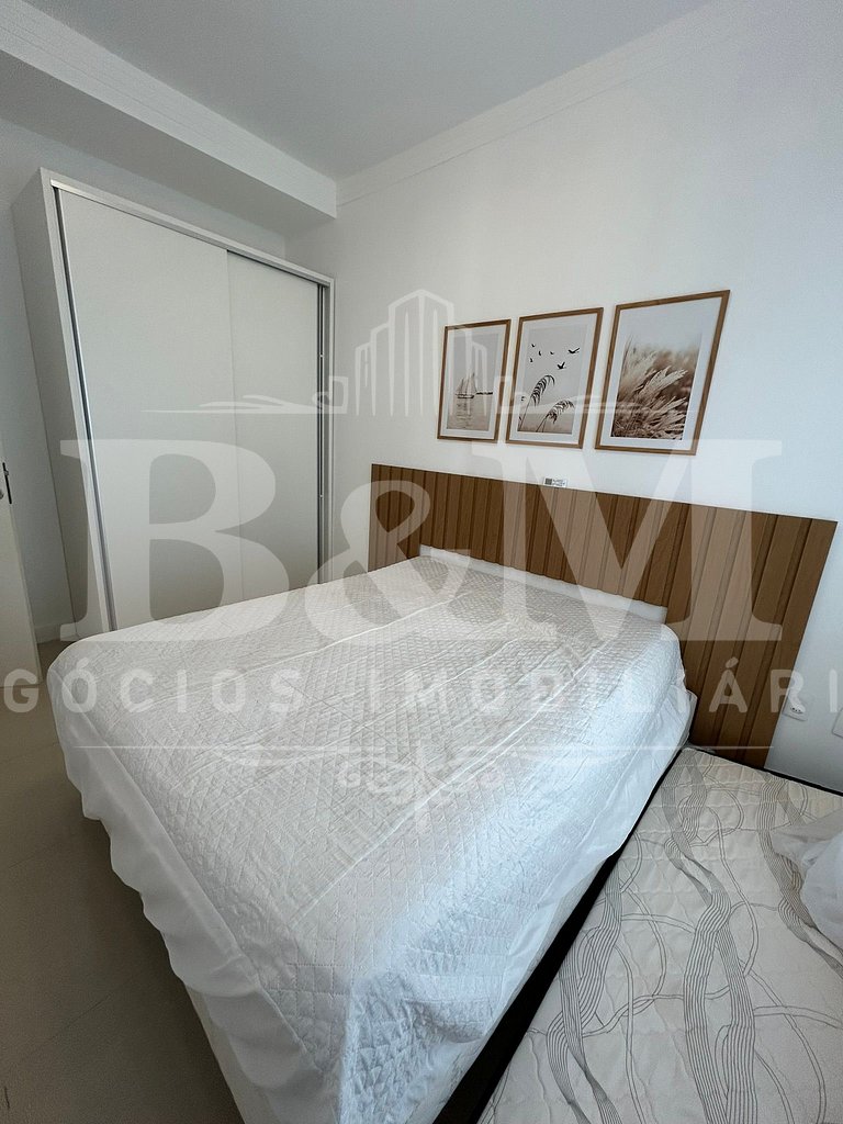 Cobertura duplex com vista mar