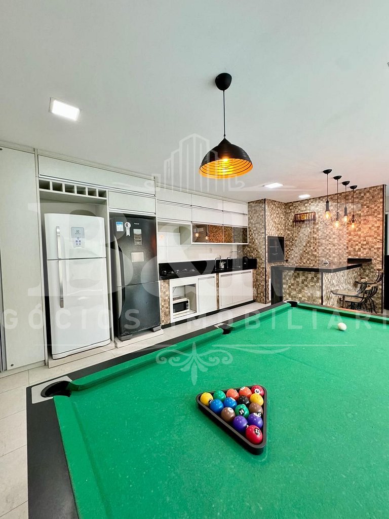Linda Casa para até 15 pessoas com piscina