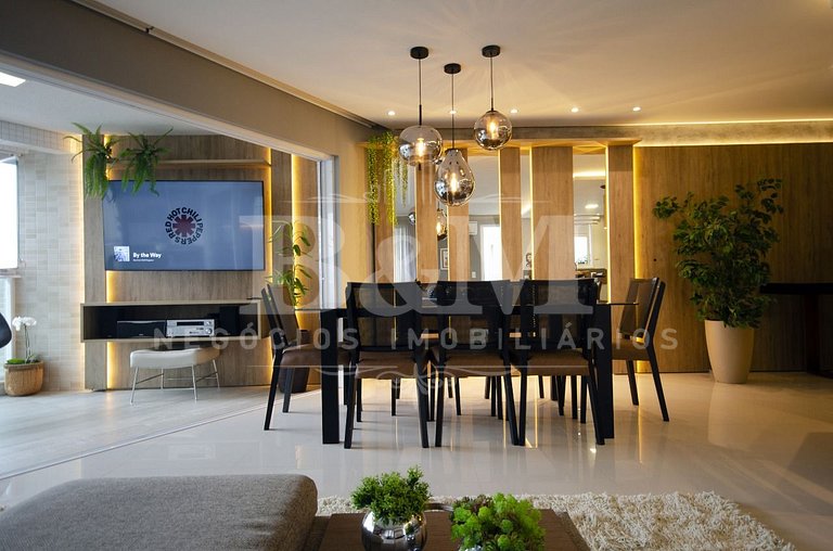 Apartamento Frente Mar em Bombas