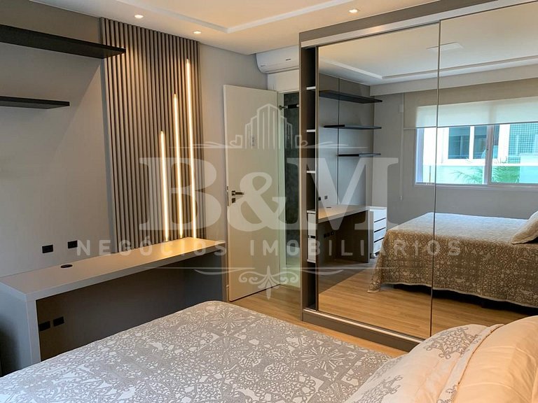 Apartamento Frente Mar em Bombas