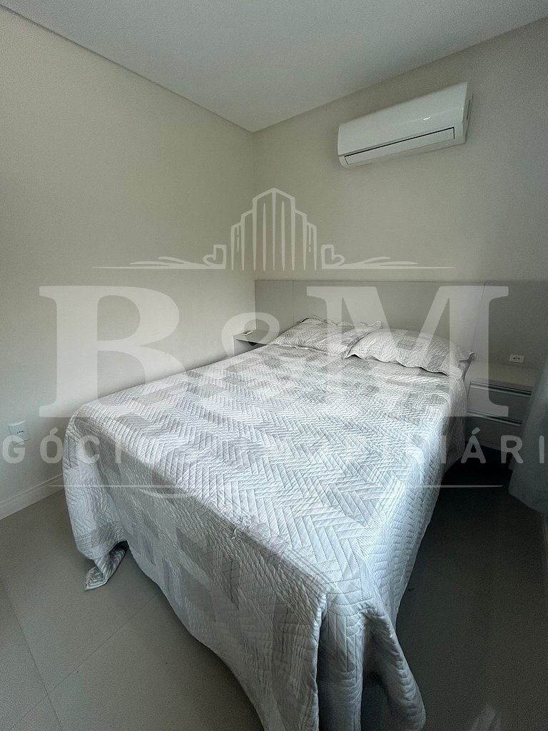 apartamento em canto grande com vista mar