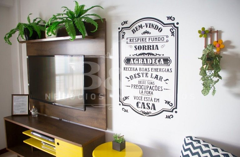 Lindo apartamento com piscina