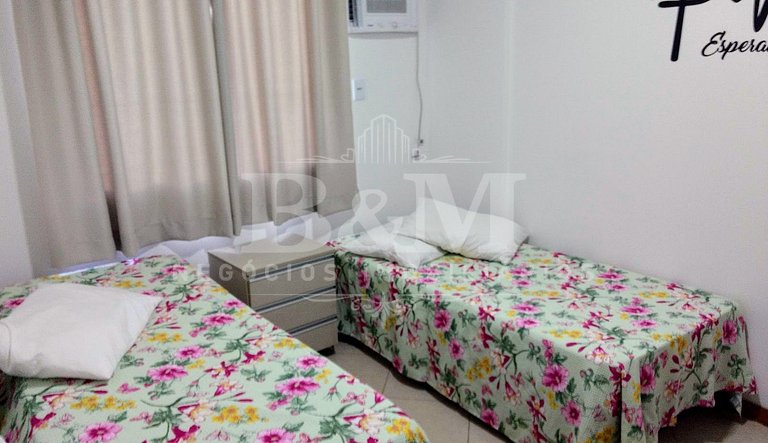 Lindo apartamento com piscina
