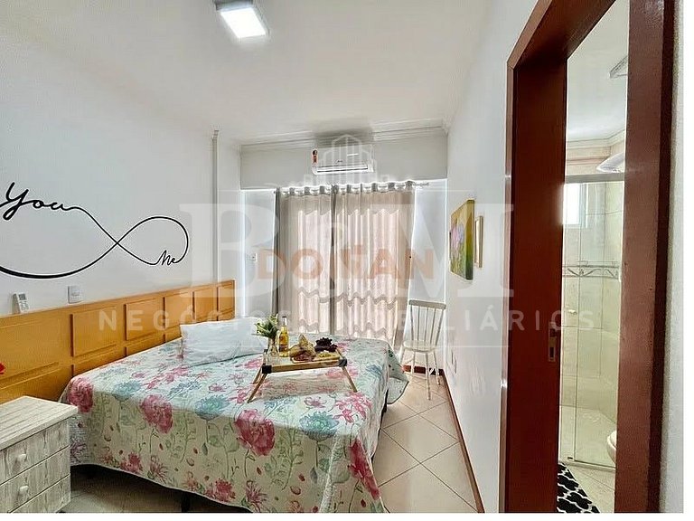 Lindo apartamento com piscina