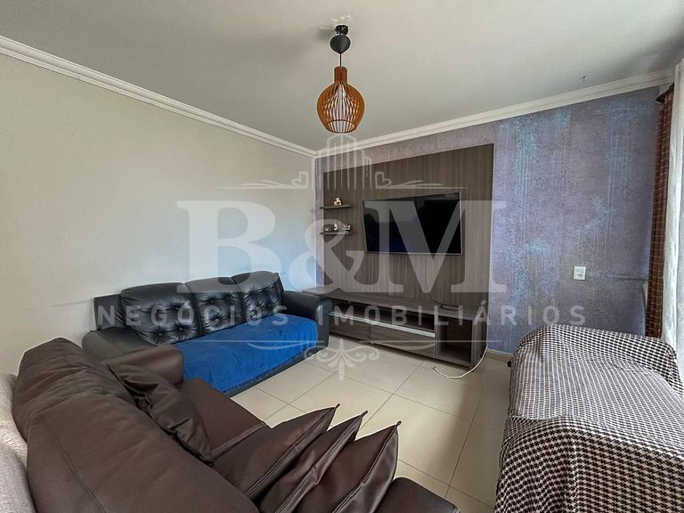Apartamento para 12 pessoas com piscina