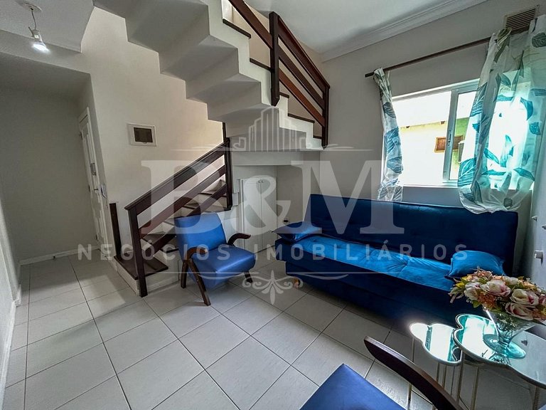Apartamento para 12 pessoas com piscina