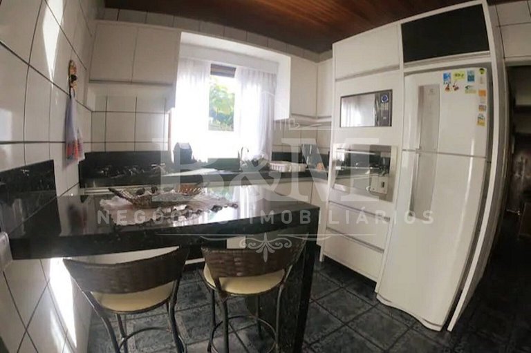 Linda Casa para 8 pessoas