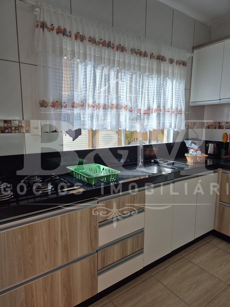 Linda casa em Bombas