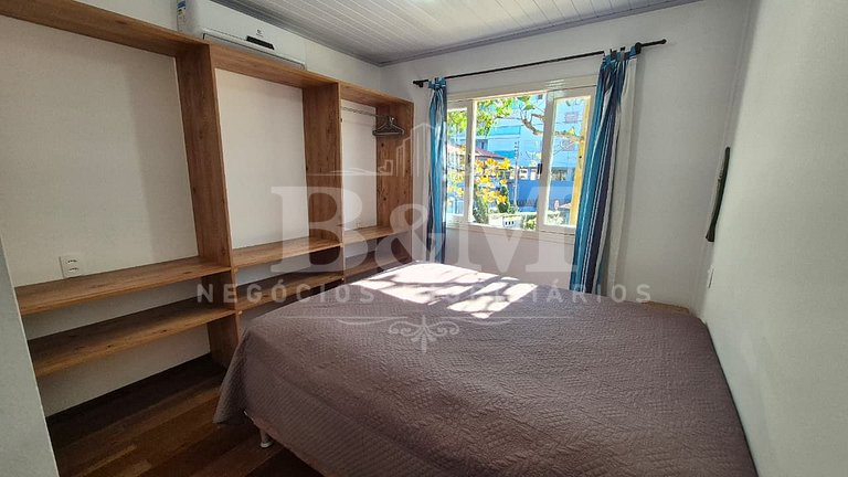 Casa pé na areia em Bombas