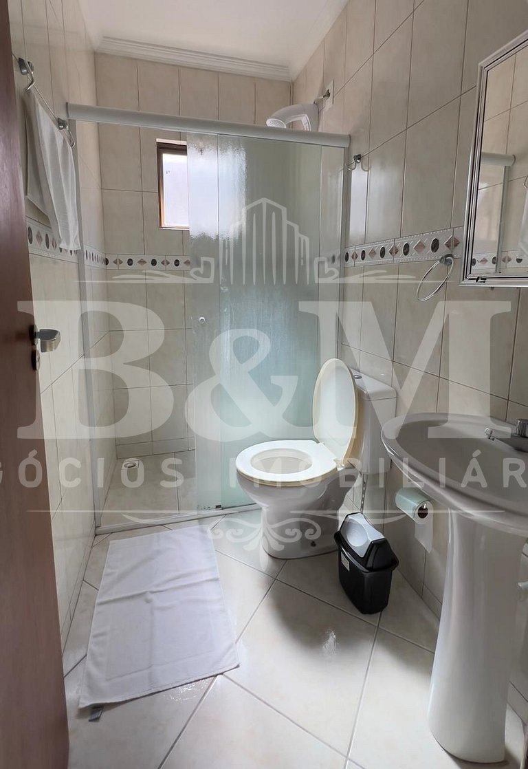 Hermosa cobertura a 80 mt de la playa de Bombas, con piscina