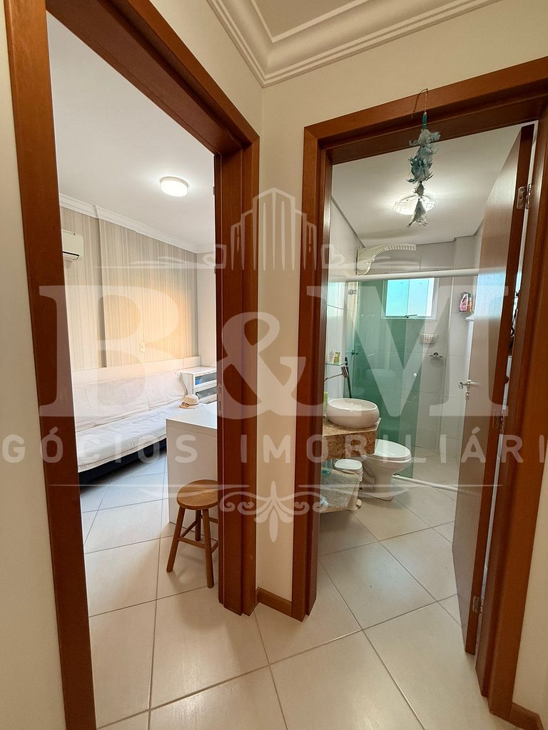 Lindo e aconchegante apartamento em Bombas com 2 dormitórios