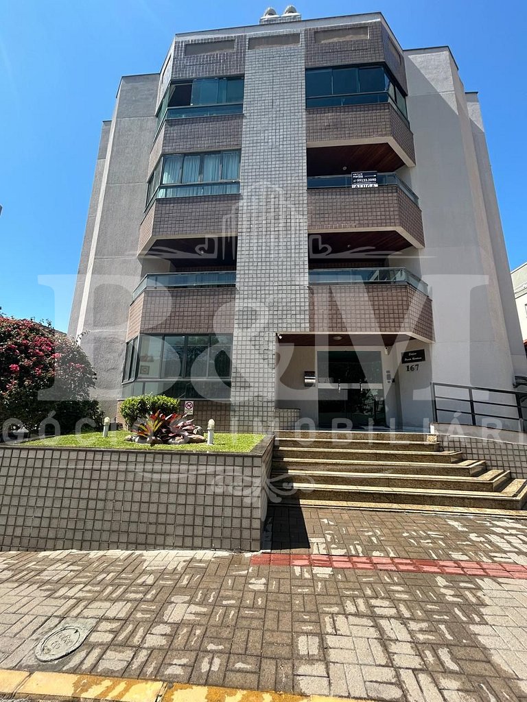 Apartamento 120 metros da praia de Bombas