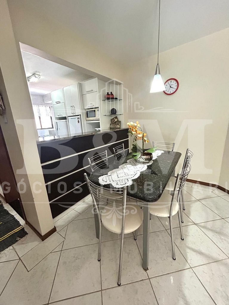 Apartamento 120 metros da praia de Bombas