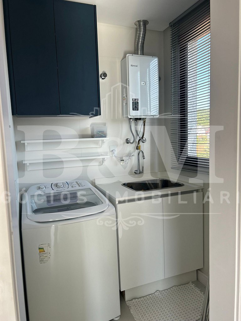 Apartamento em Bombas | 2 Suítes | 80m da Praia