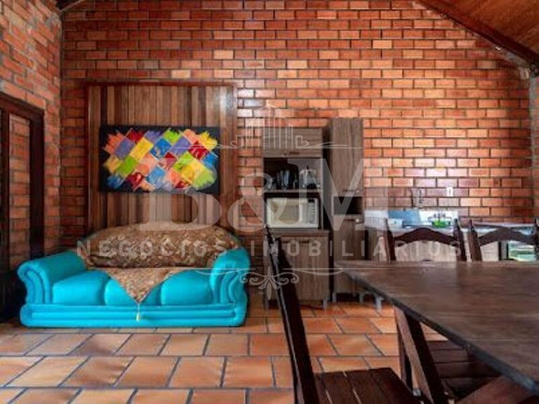 Linda casa Rua Salema Centro