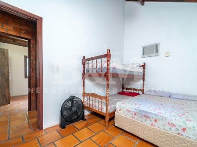 Linda casa Rua Salema Centro