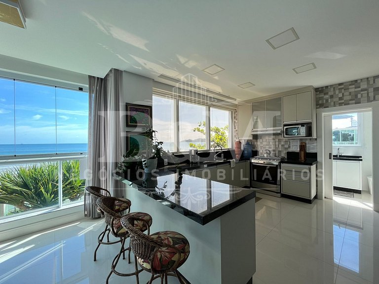 Lindo Apartamento pé na areia em Bombas