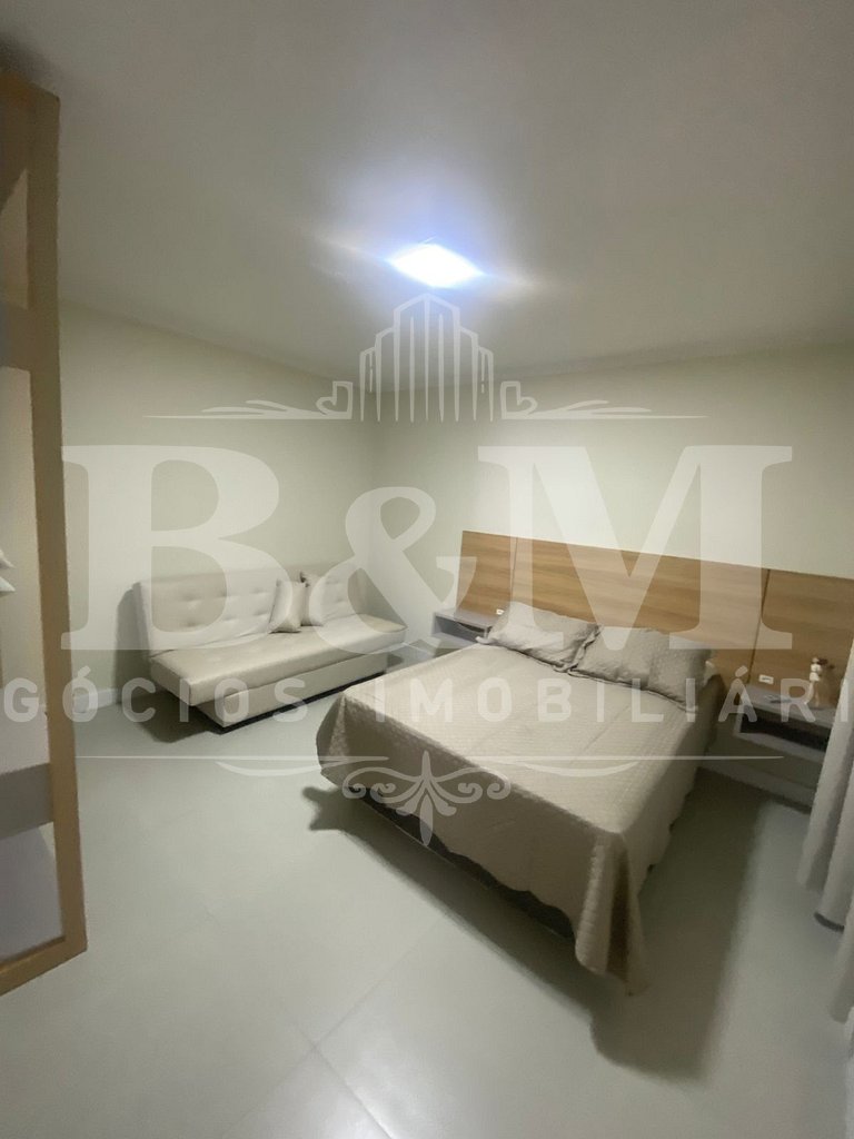 Lindo apto sobre a Avenida de Bombas