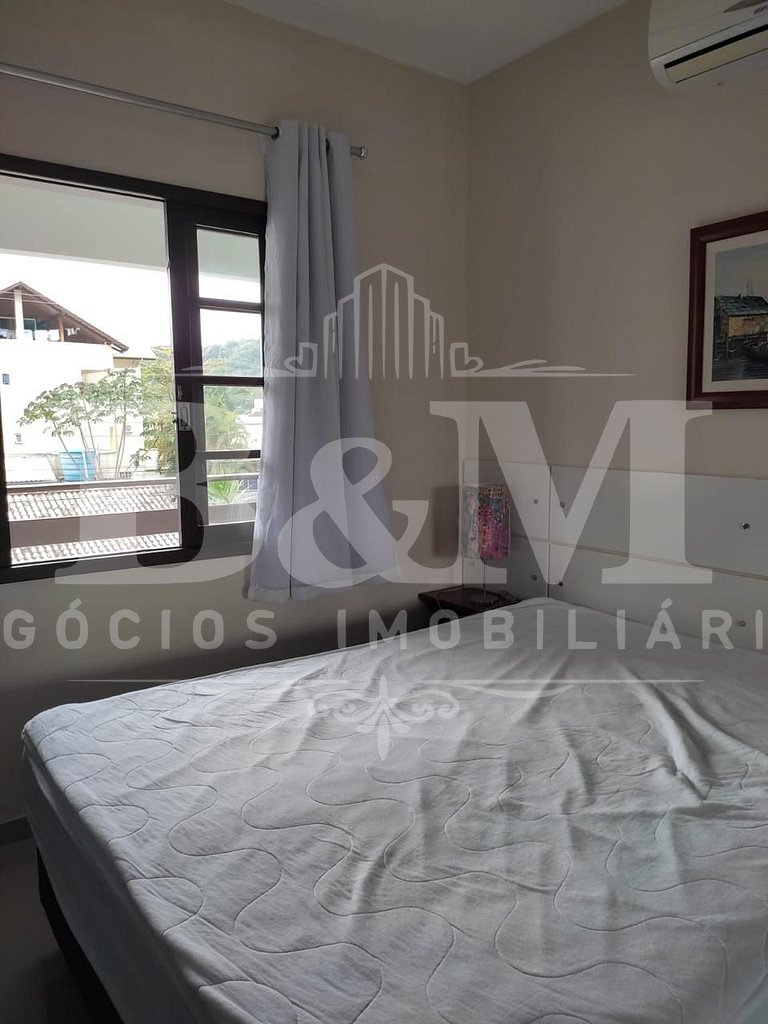 Casa com piscina em Bombas 300 metros do mar